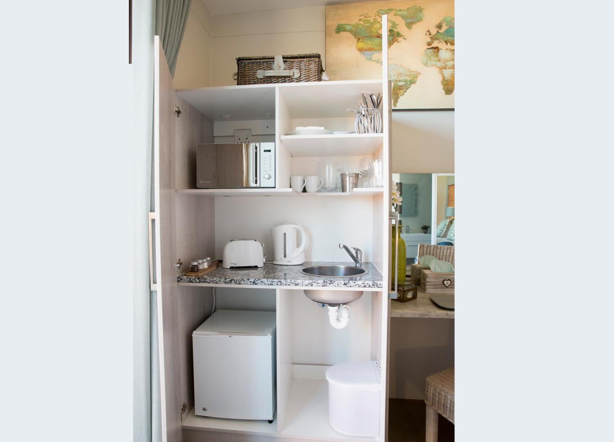 43 On Sandstone Somerset West Room photo